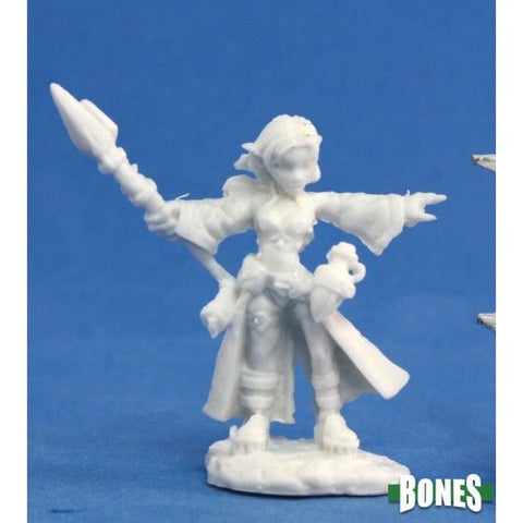 Reaper Miniatures - Bones: Cassie Gnome Wizard