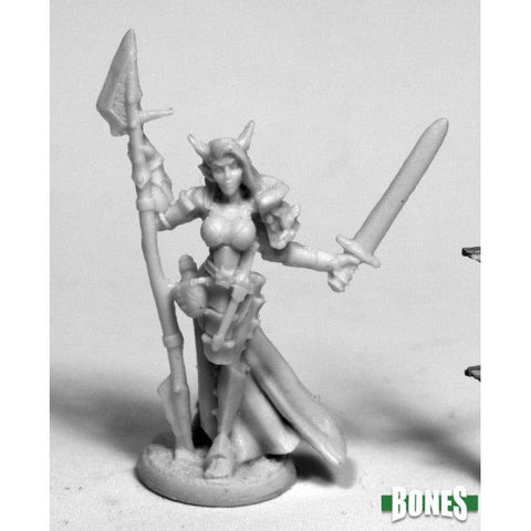 Reaper Miniatures - Bones: Skara Female Skoll