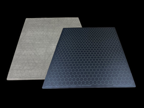 Chessex - Reversible Battlemat: 1inch Hexes Black-Grey (23.5 x 26)