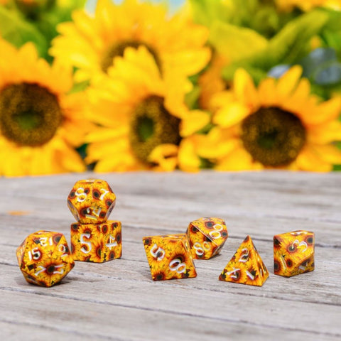 Q-Workshop - 7-Dice Set: Full Art Dice - Sunflower